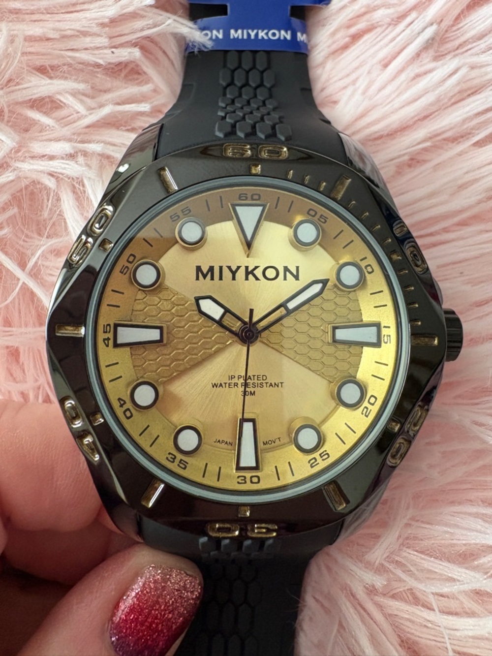 B2F44-V130 casual sports analog watch w/ ion-plated case. NWT
